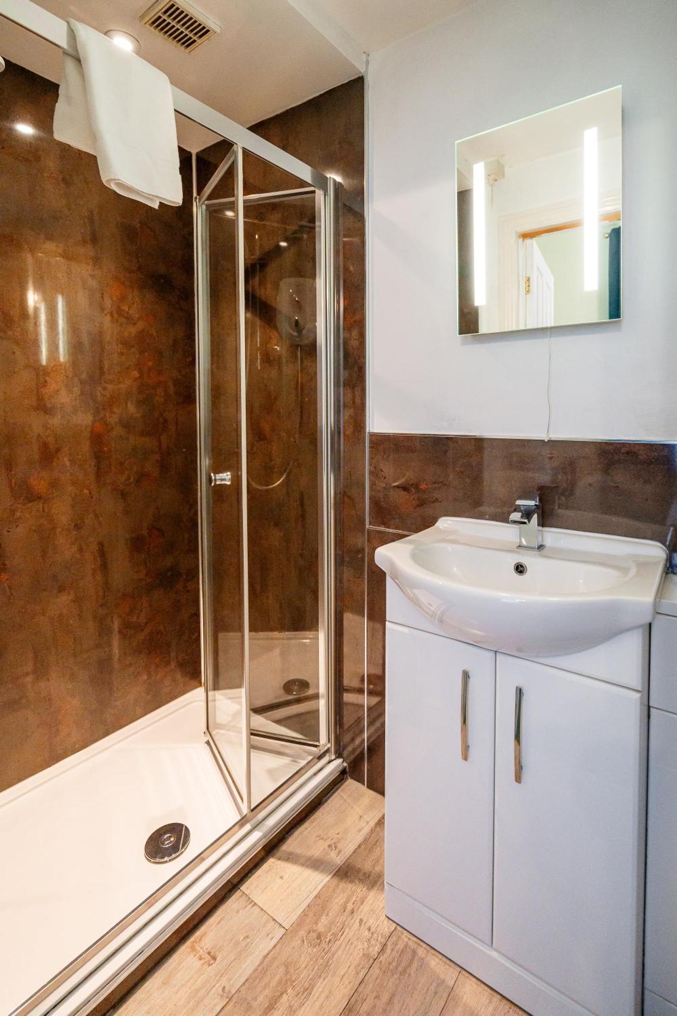 The Camberley 4*